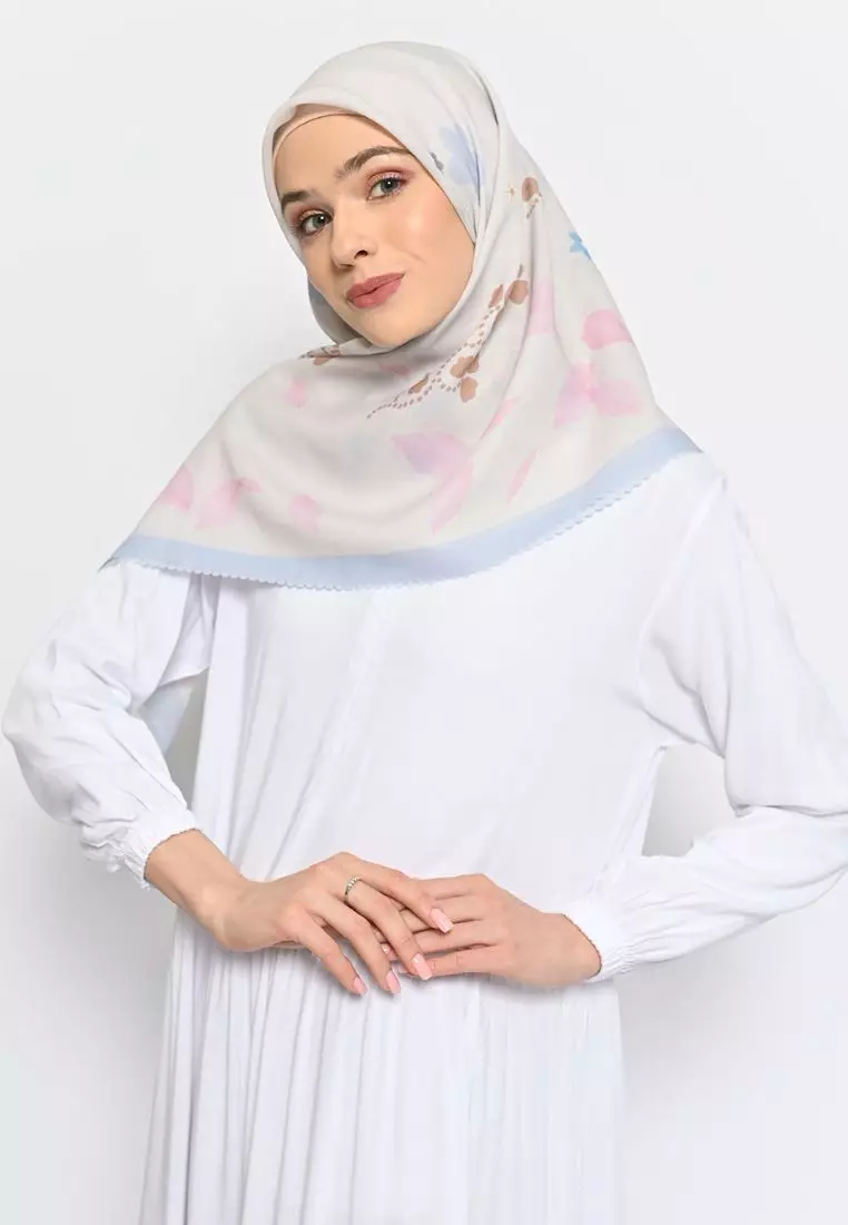 Hijab Segi Empat Creamy Lady Sara