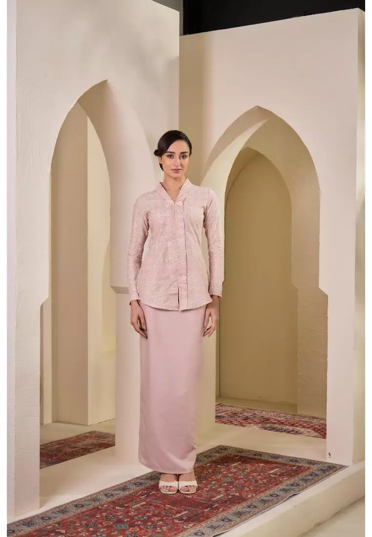 Kebaya Midi Batik Moden