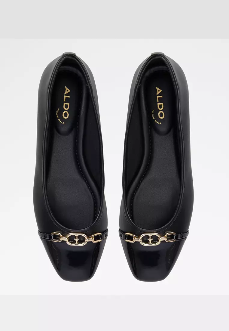 Krishelle Ballet Flats