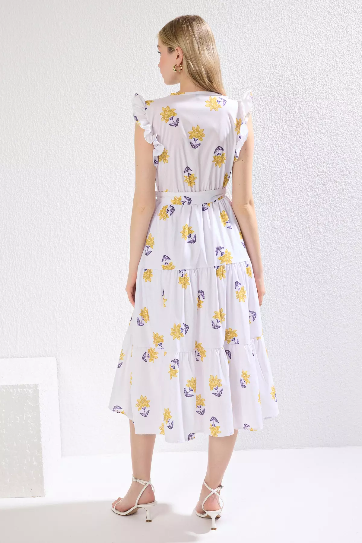 Yellow Belted Plain Skirt Opening at Waist Belted Lined Midi Woven Dress TWOSS24EL00914