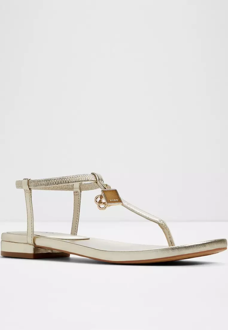 Adwelahar Flat Sandals