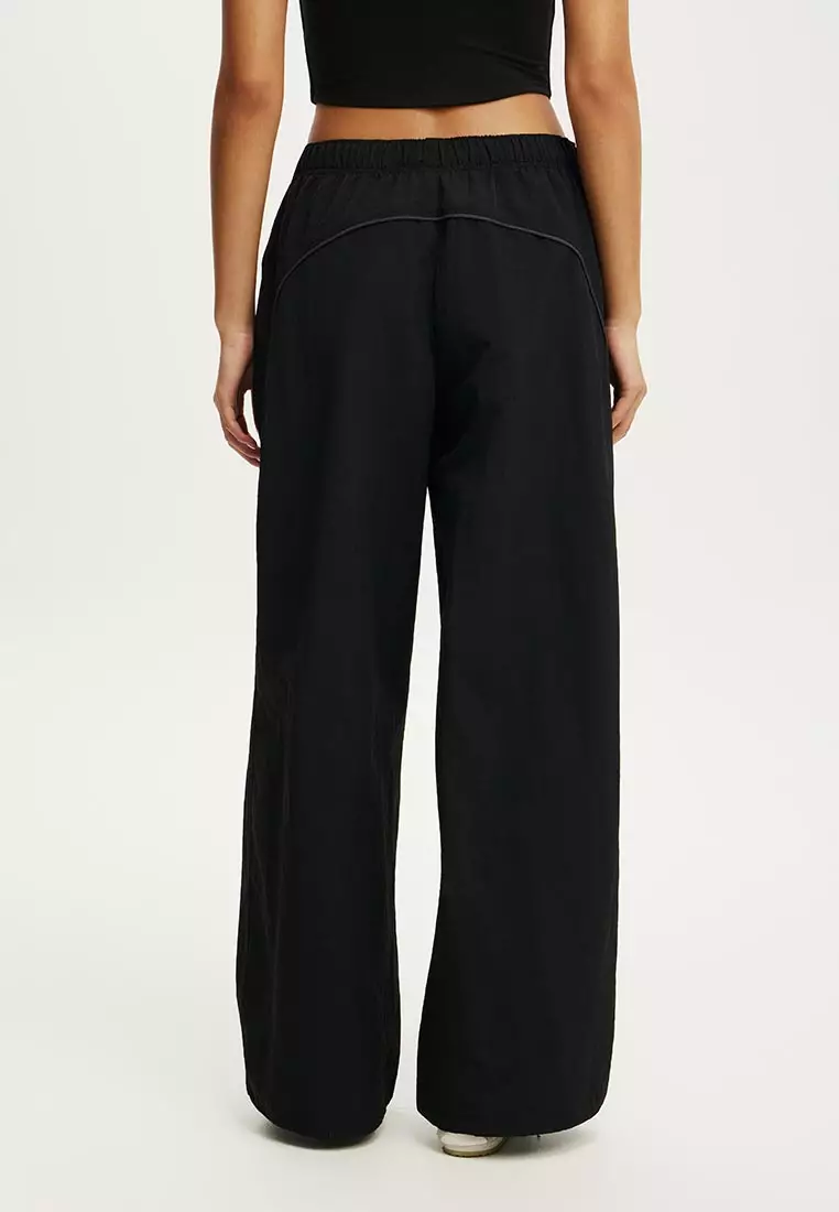 Off Side Woven Sweatpants