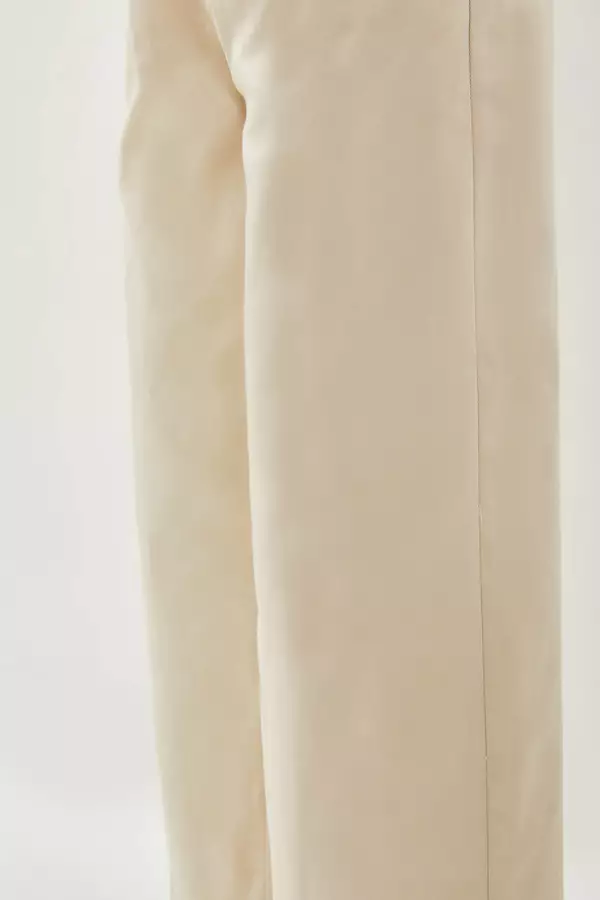 MINIMAL - Banou - Celana Kulot Lurus - Light Beige Warna Beige_Light