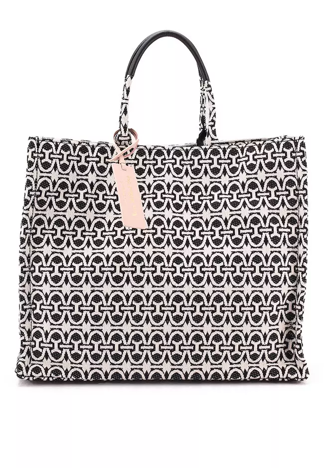 Buy Coccinelle Online Sale Up to 90 ZALORA Malaysia