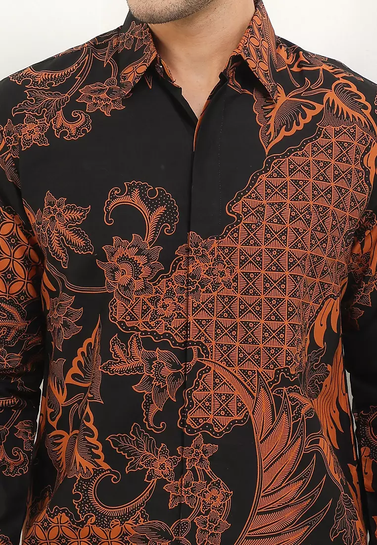 Kemeja Pria Lengan Panjang Katun Batik Guiza Black