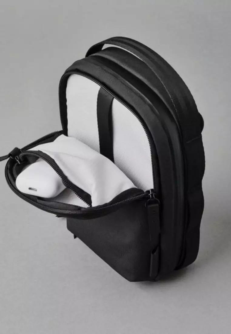 ALPAKA Metro Sling V2, piccola borsa a tracolla con blocco RFID e