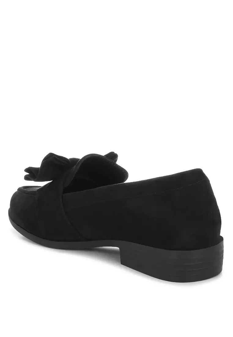 Sepatu Loafer Hak Aksen Pita Warna Hitam