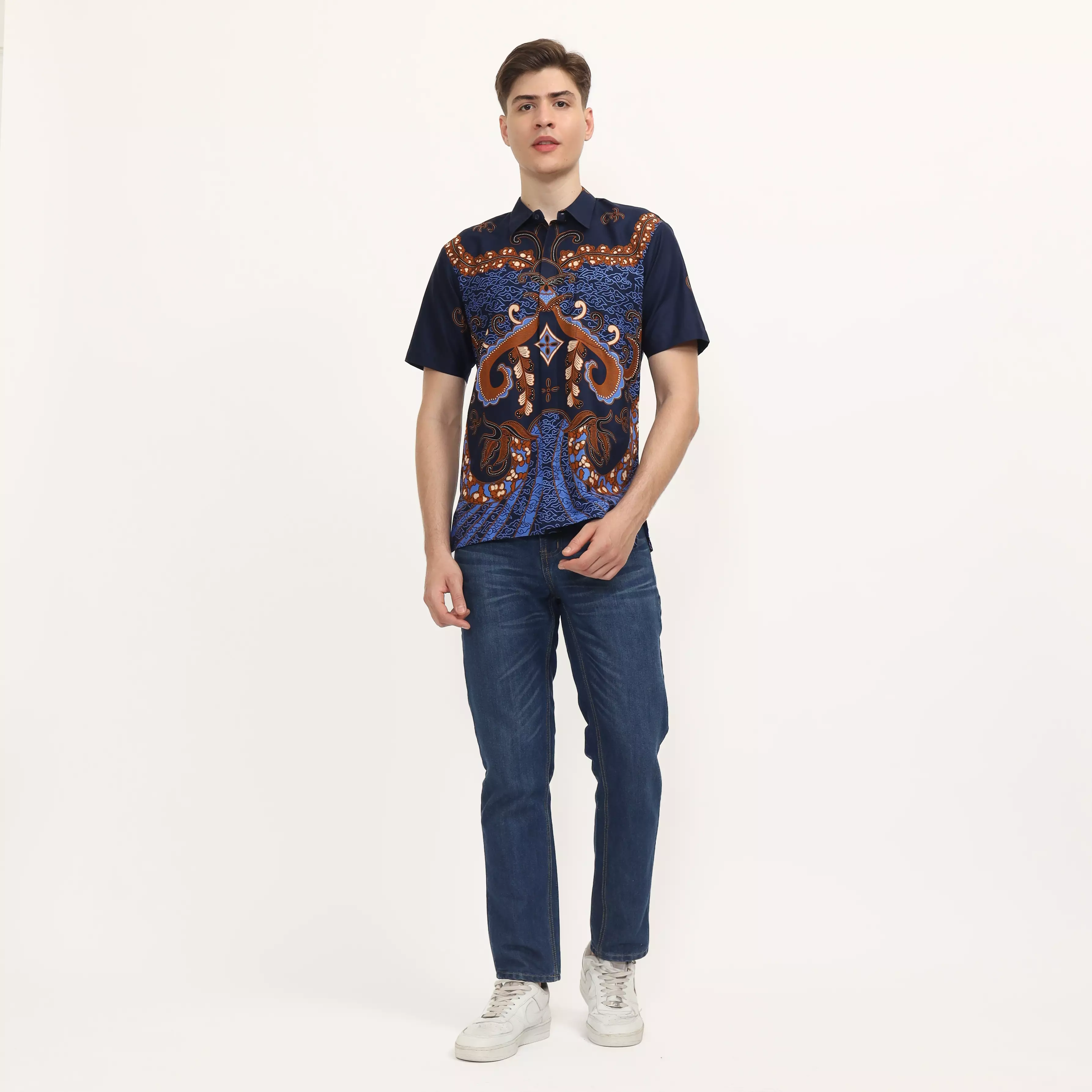 Kemeja Batik Pria - Bhatara Batik Dominic - Atasan Kemeja Batik Lengan Pendek