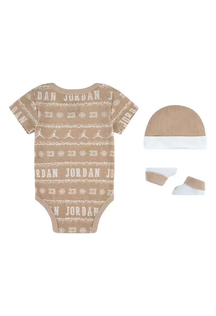 Newborn jordan onesies clearance