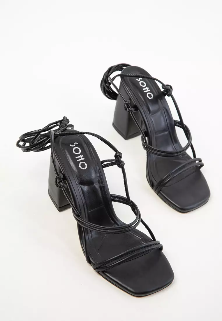 Classic Heeled Shoes