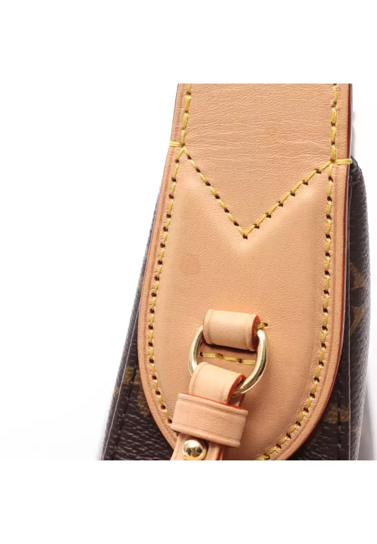 Pre-Loved Louis Vuitton Slouchy PM monogram one shoulder bag PVC leather Brown