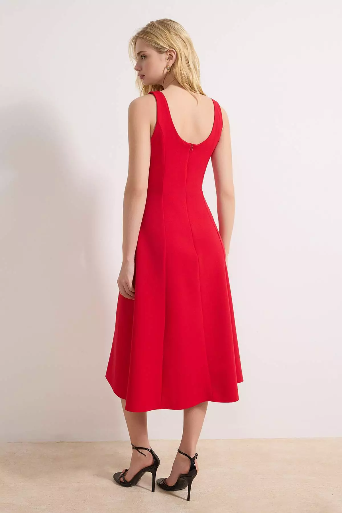 Red Skirt With Opening At The Waist Midi Woven Dress Twoss26El122