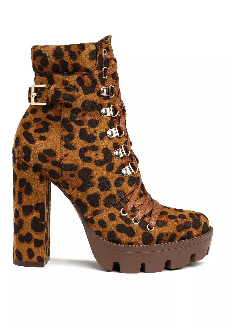 Snake Skin Cushion Collared Ankle Boots in Lepoard