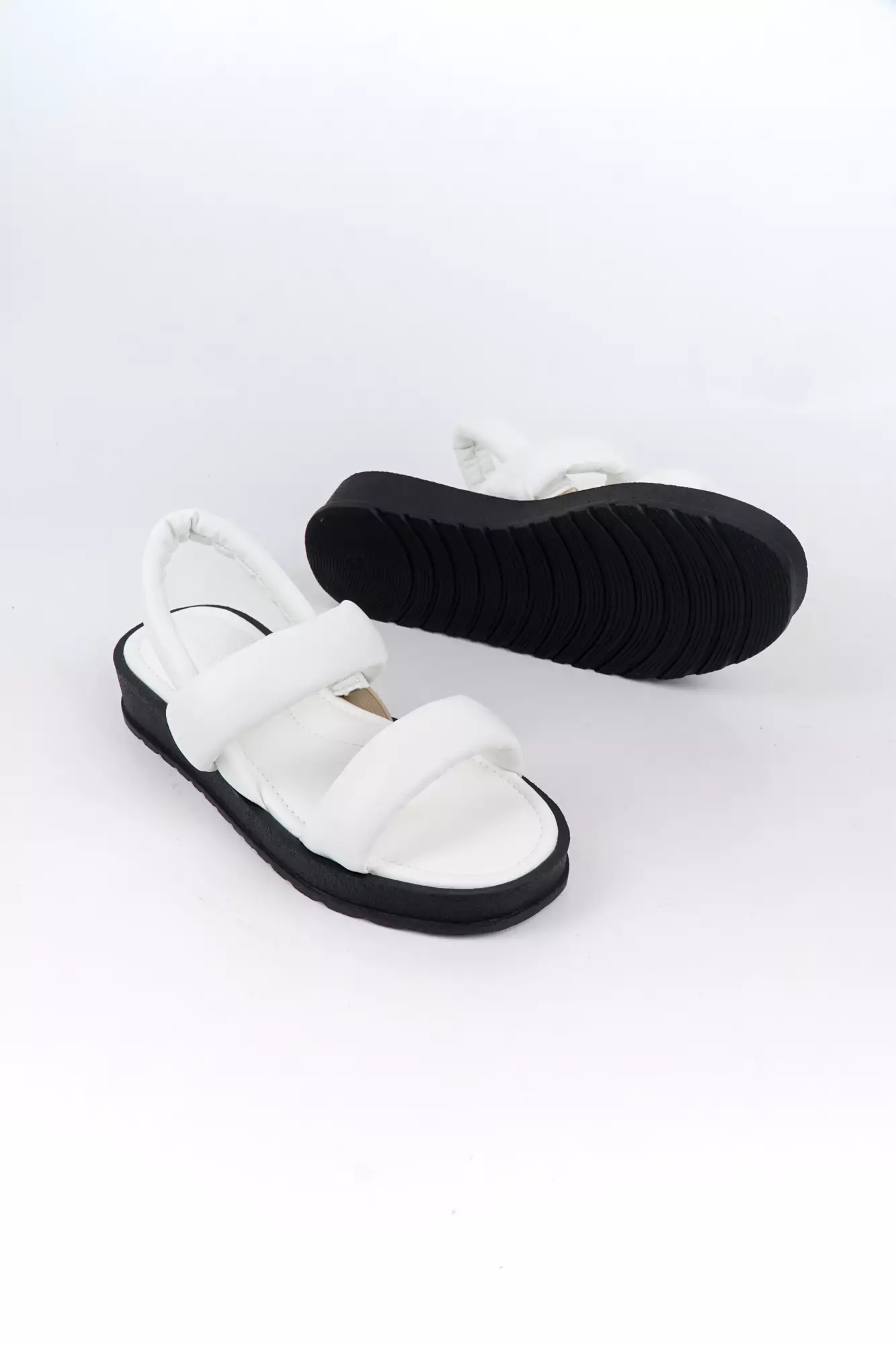 Blow BLNI 0076 Nory Sandal Gunung Slide Platform Wanita Tali Belakang 3cm