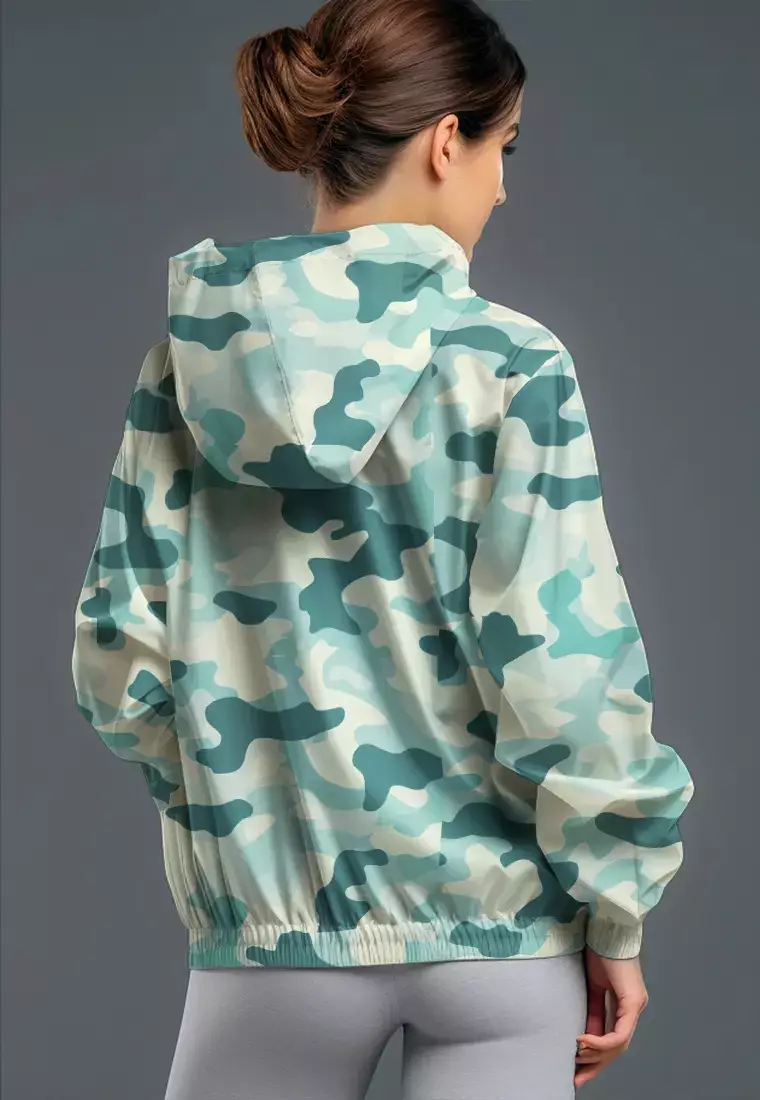 LSC90 jaket lari wanita parasut motif "green white camo" putih multicolor