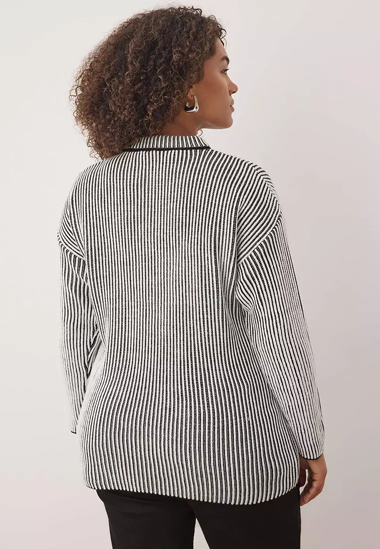 Black Ribbed Crew Neck Knit Sweater Tbbaw26An00035