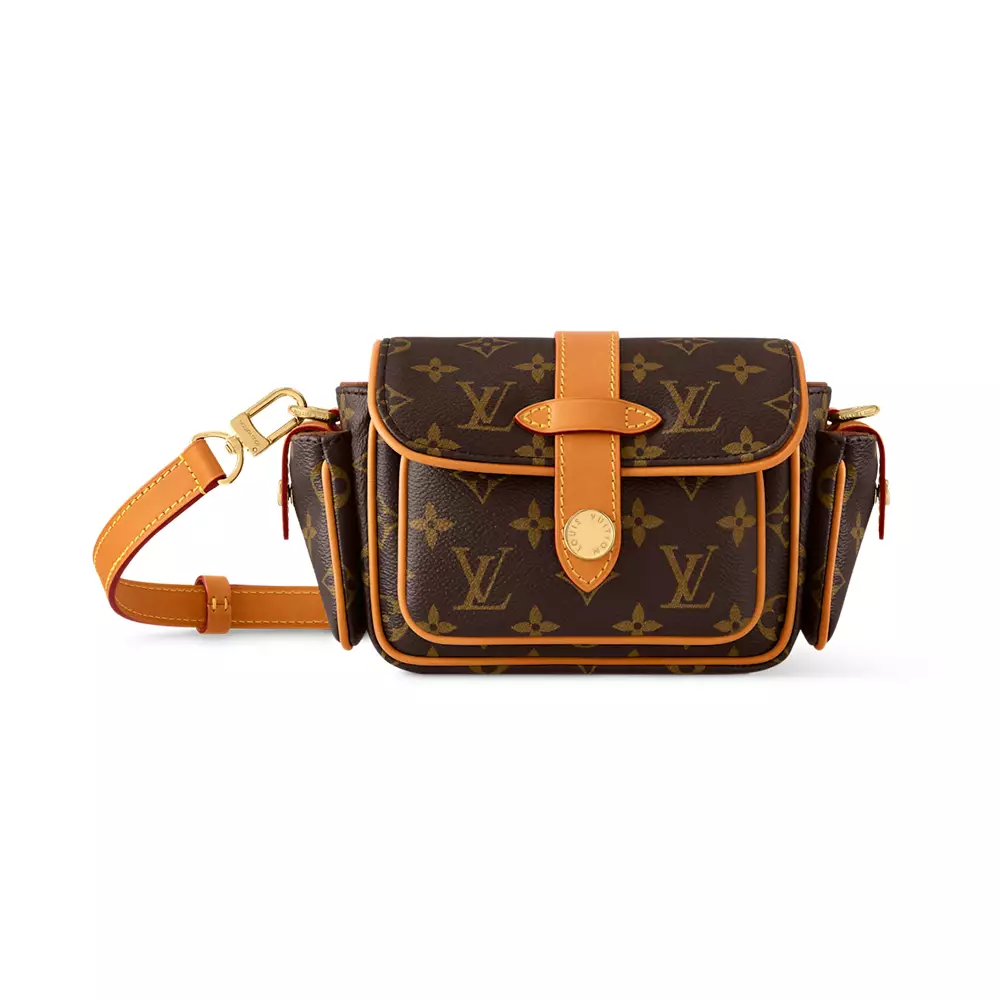 [12.12 Dealcember] Cargo Wearable Wallet Monogram Coated Canvas Brown