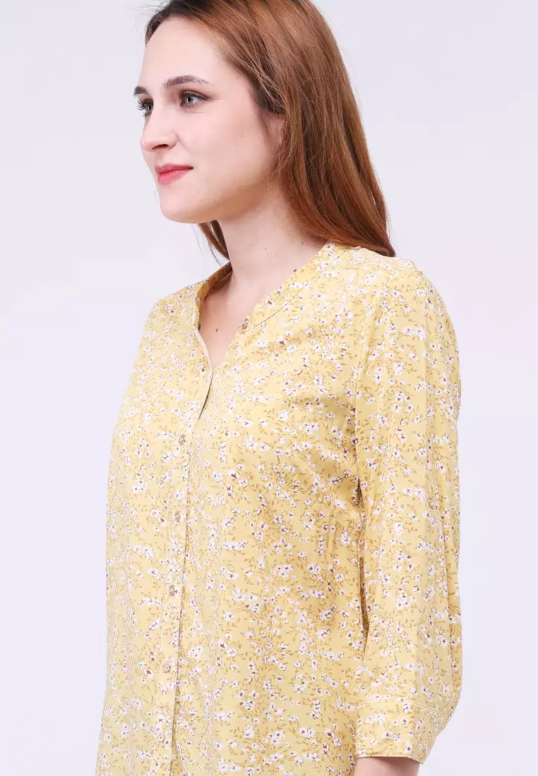 Buy Redgirl 3/4 Sleeves Chinese Collar Shirt 2024 Online ZALORA