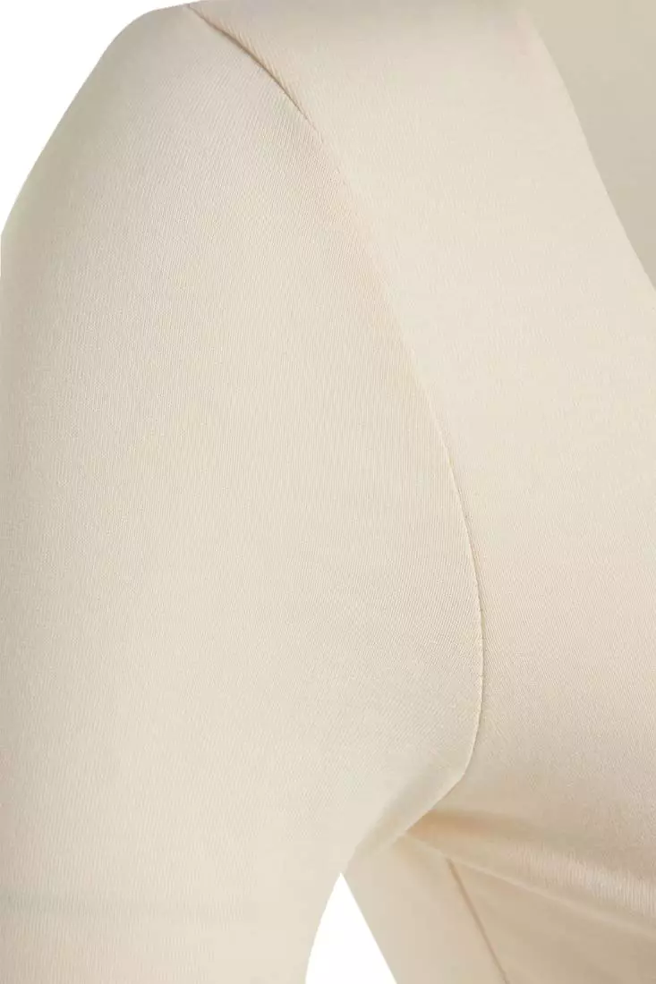 Square Neck Fitted Knit Top