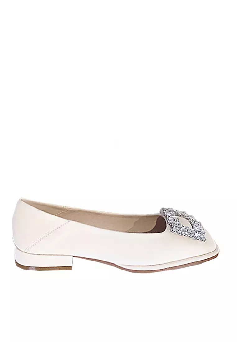 Discount on Twenty Eight Shoes  shoes - SKU: VANSA Stylish Imitation Rhinestone Buckle Low Heels VSW-F608-3