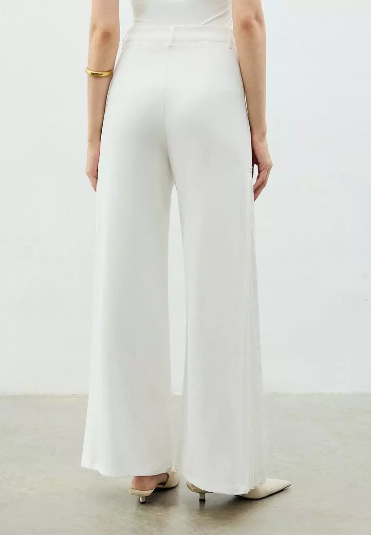 Side Pleated Pants - Ivory