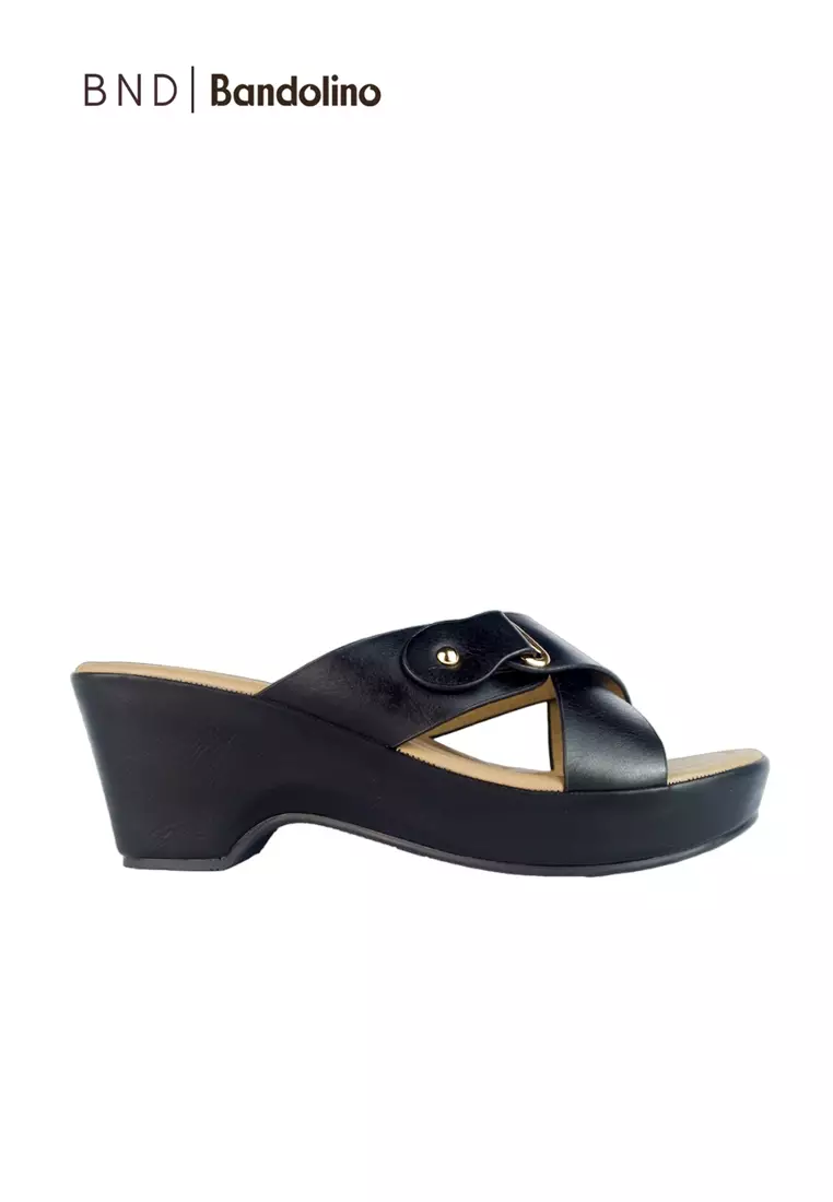 Bandolino wide width shoes hotsell