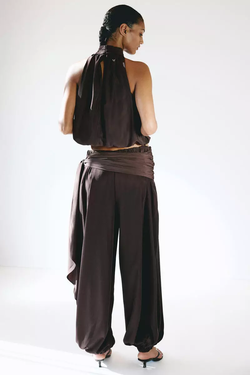 Balloon trousers