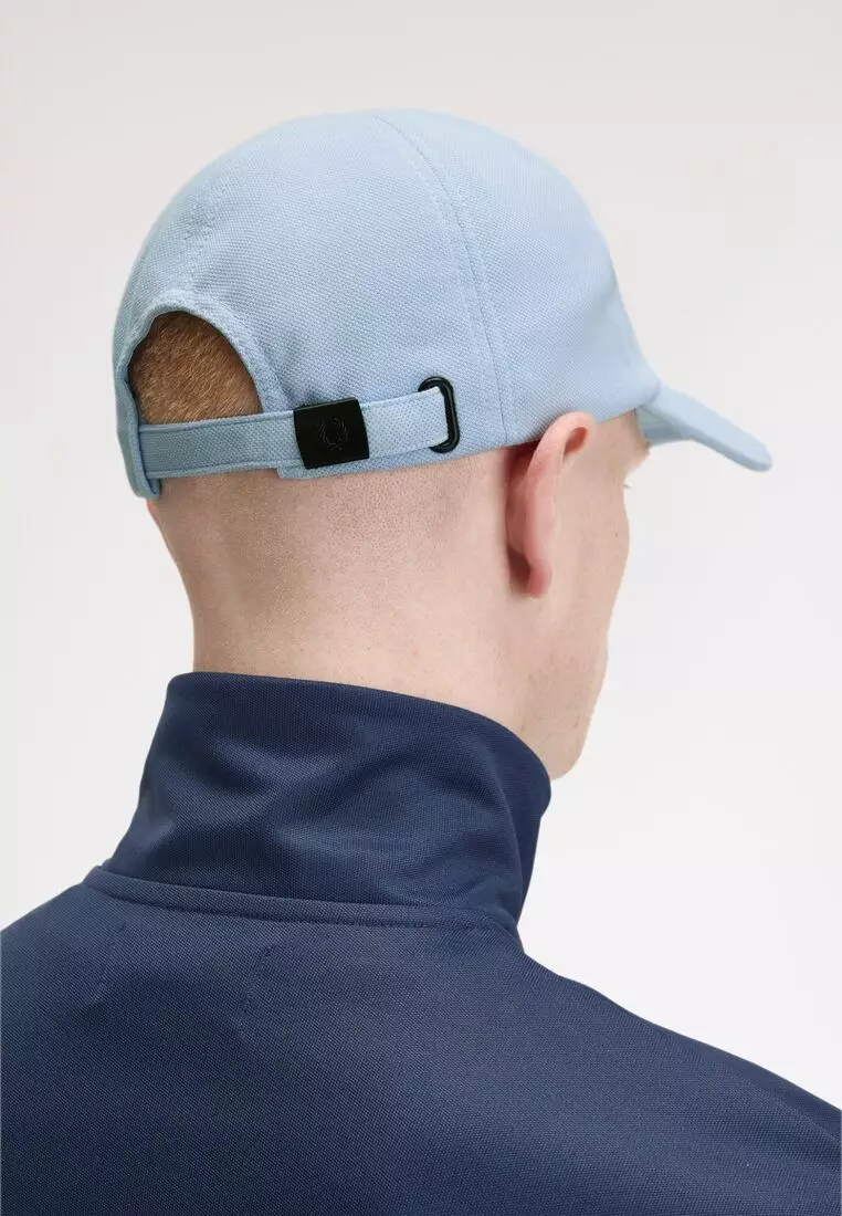 Fred Perry HW9676 FP SPORTSWEAR GRAPHIC CAP (LIGHT SMOKE)