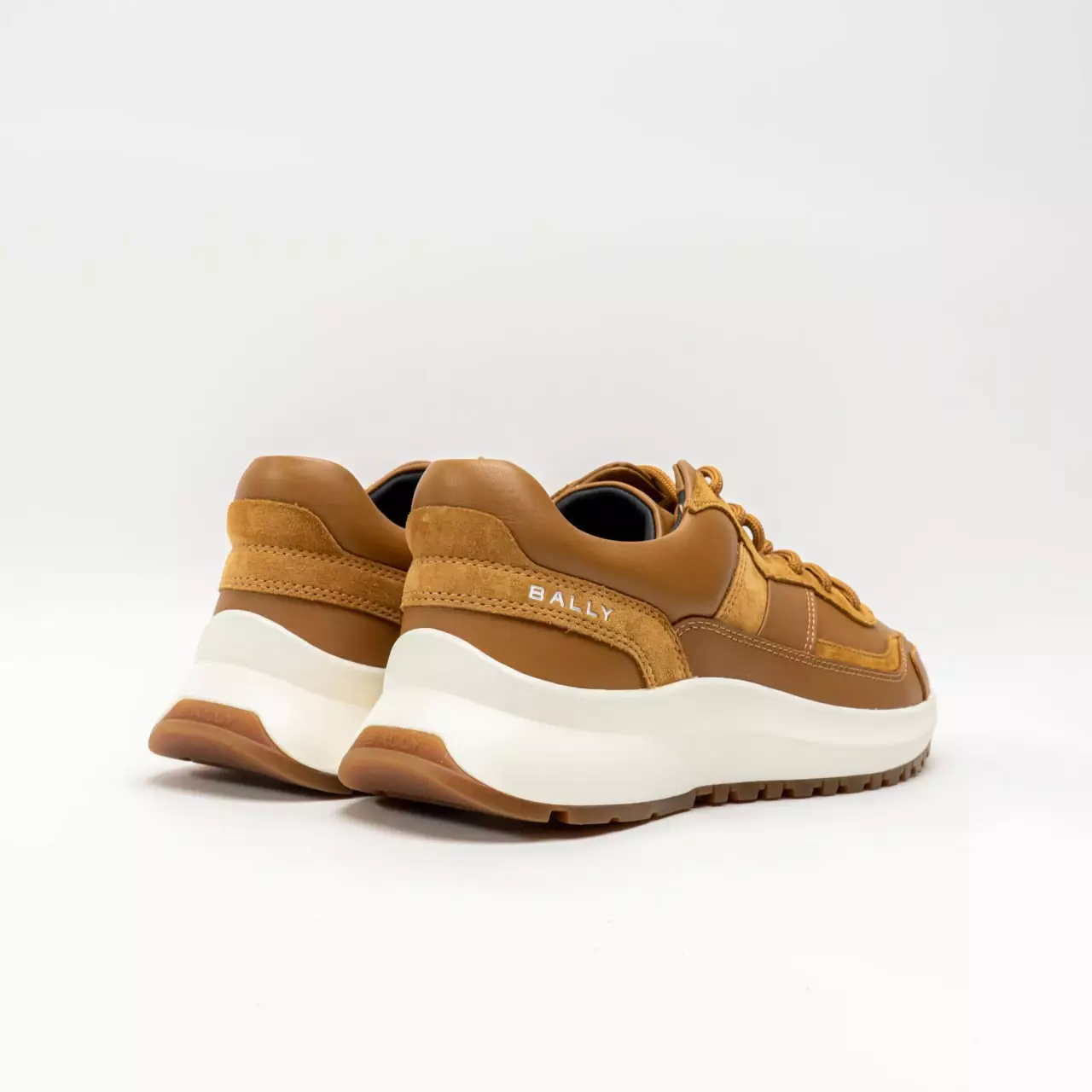 Dennys Outline Leather and Suede Sneakers Desert