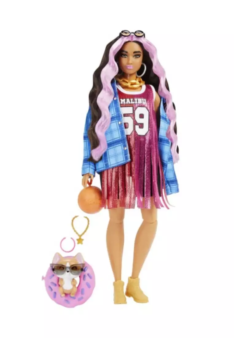 Barbie Extra Mini Minis Travel Doll with Winter Fashion and