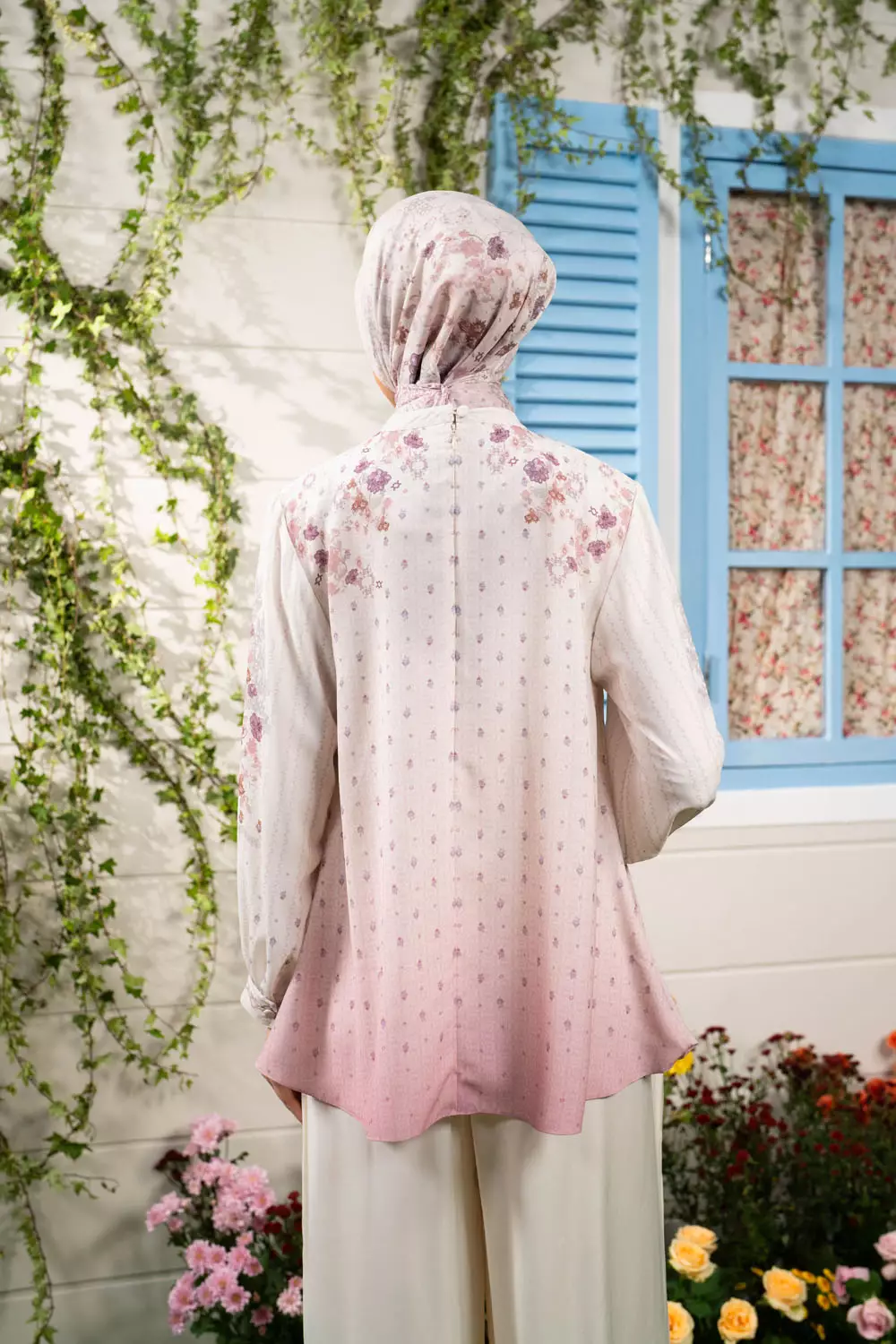 Klamby - Amertha Blouse Serunaya