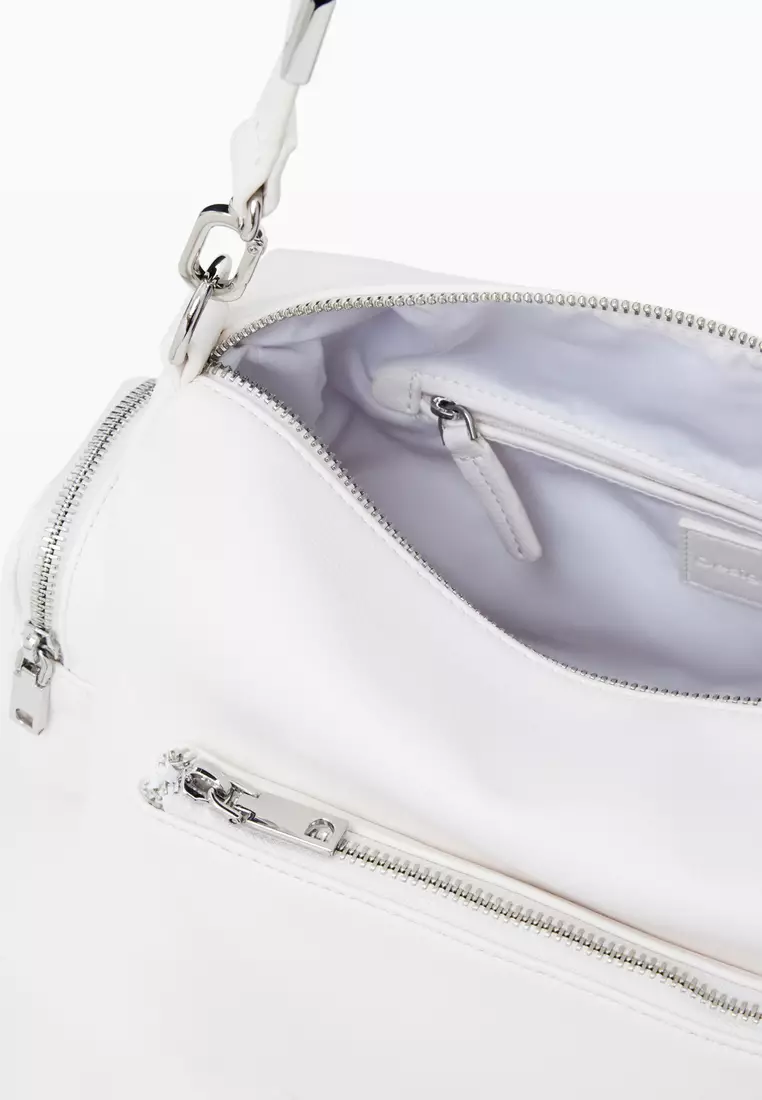Handbag with pockets