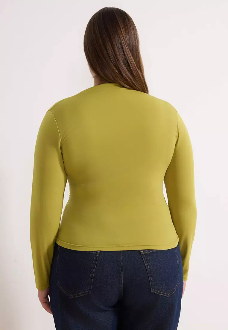 Oil Green Sandy Ruched Detail Long Arm Knitted Plus Size Blouse Tbbaw26Af00104