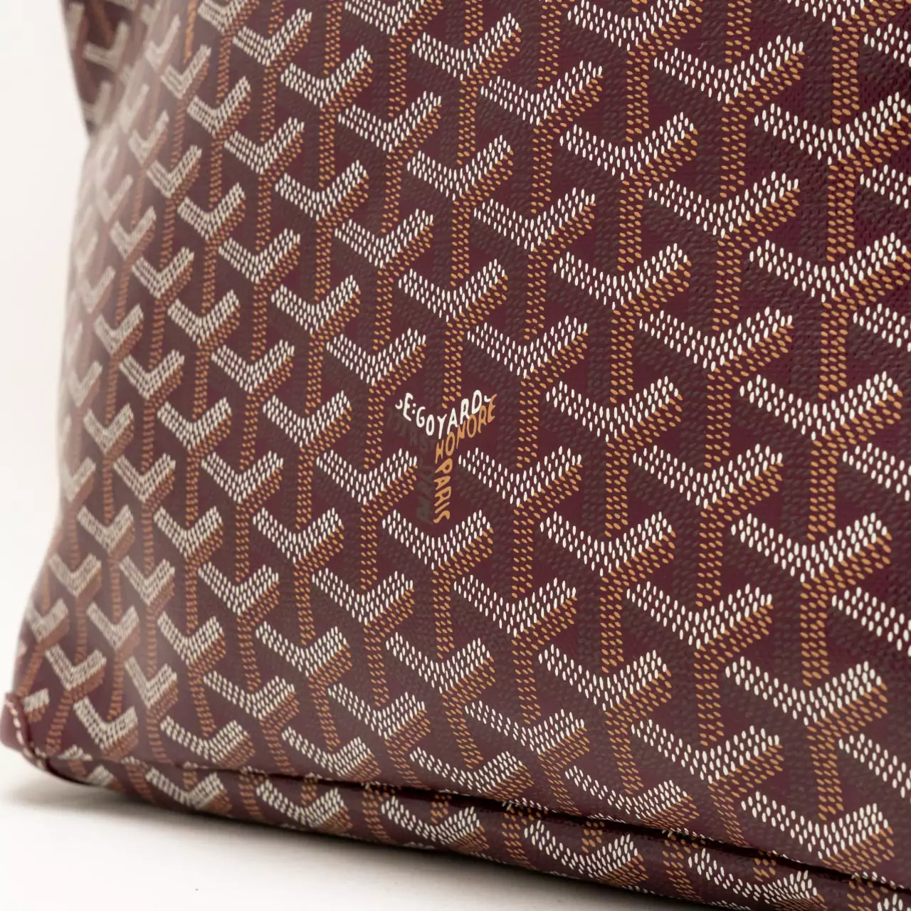 Artois PM Bag Burgundy