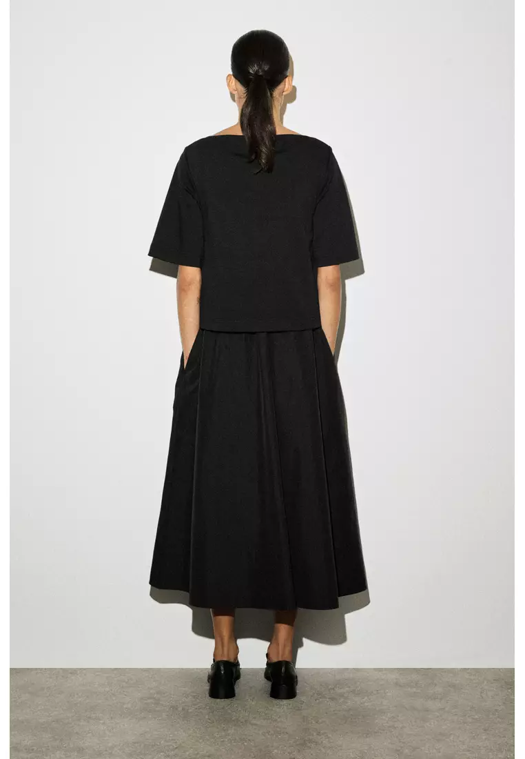 CONTRAST-PANEL BOAT-NECK MIDI DRESS