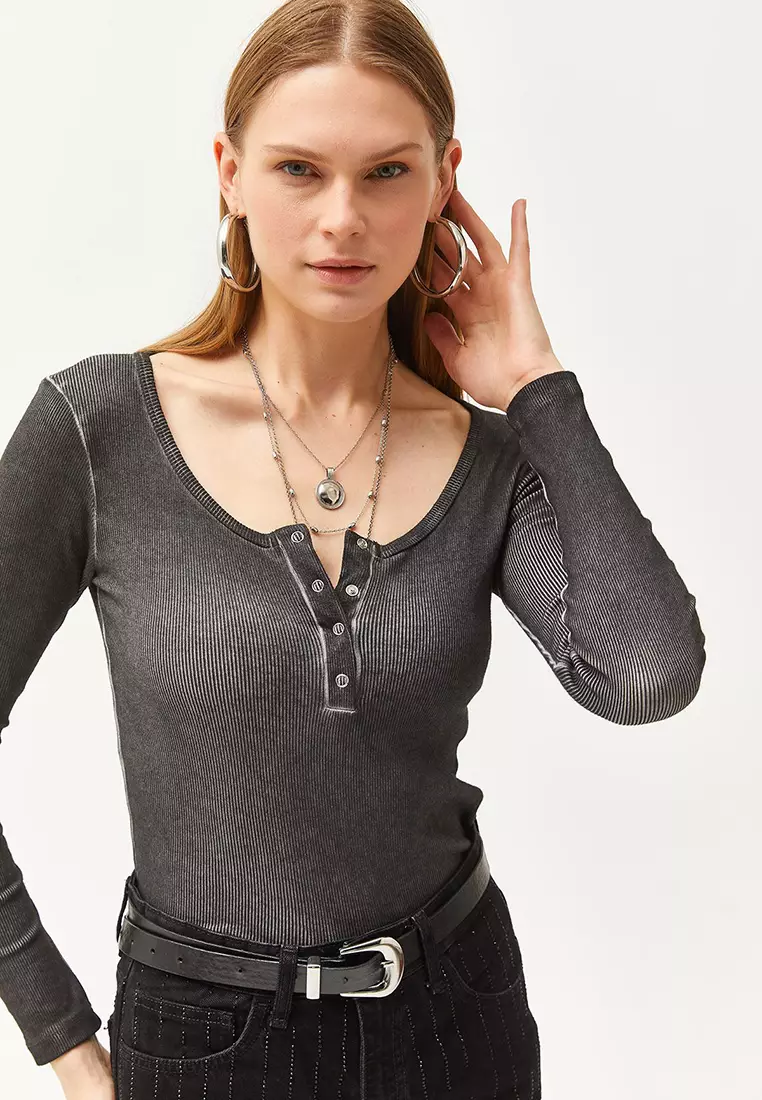 Long Sleeves Rib Top