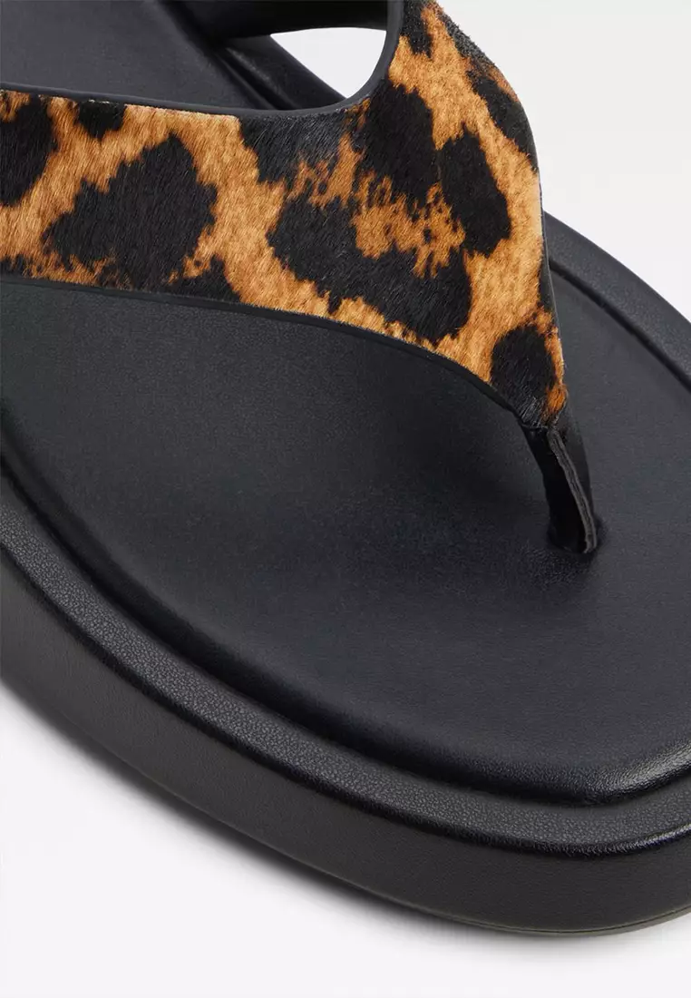 Grettle Flip Flop Sandals