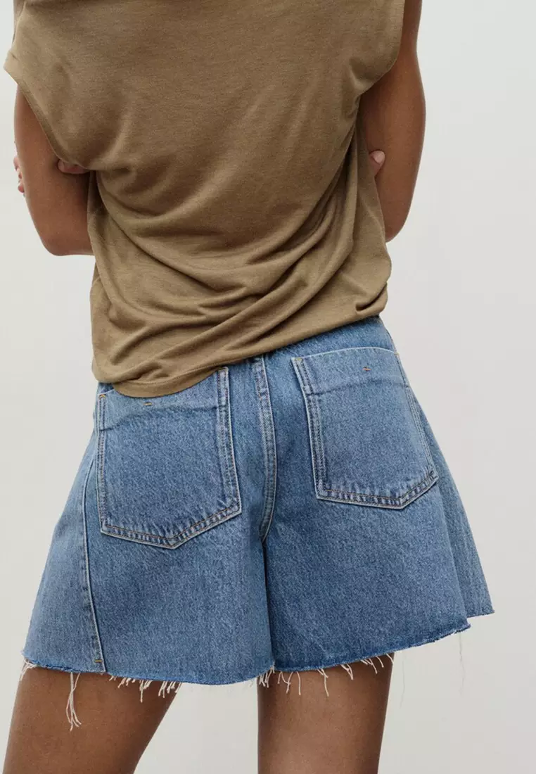 Denim Shorts With Frayed Hem And Pleats
