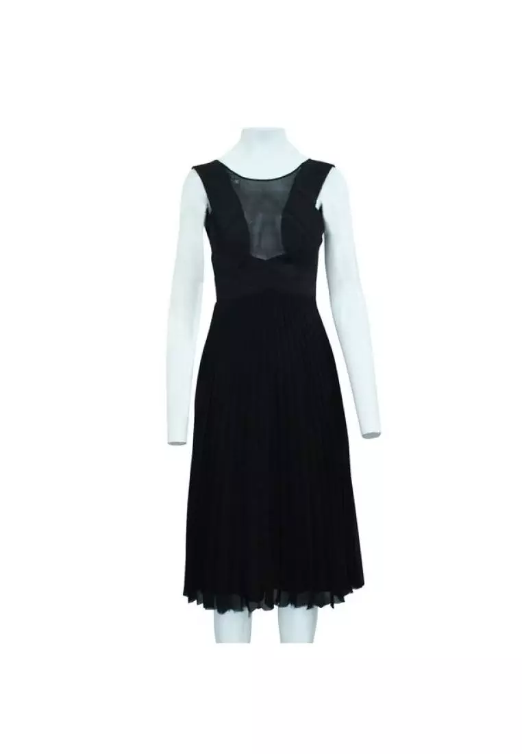 Elegant hot sale pleated dresses
