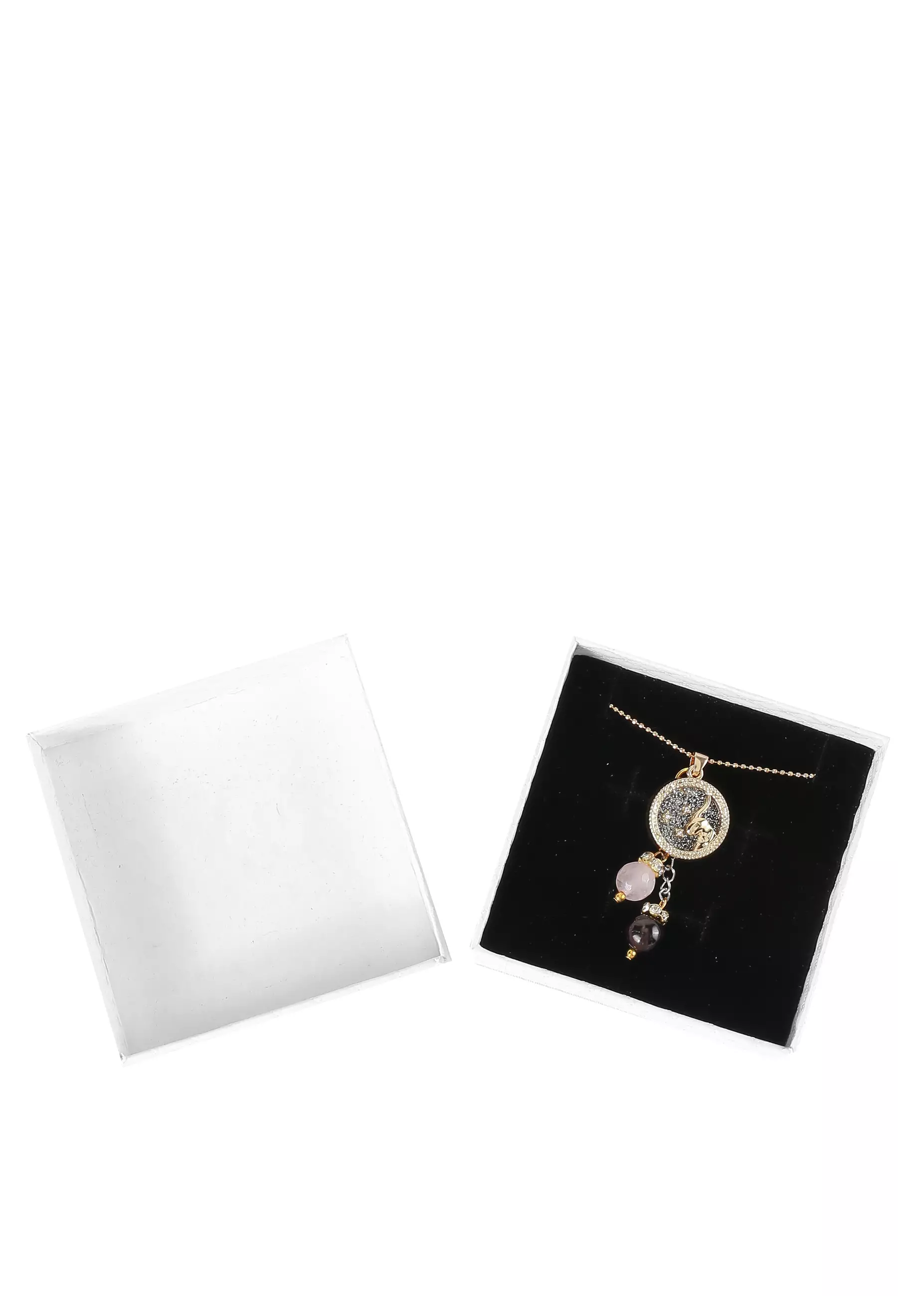 Capricorn with Red Garnet & Rose Quartz