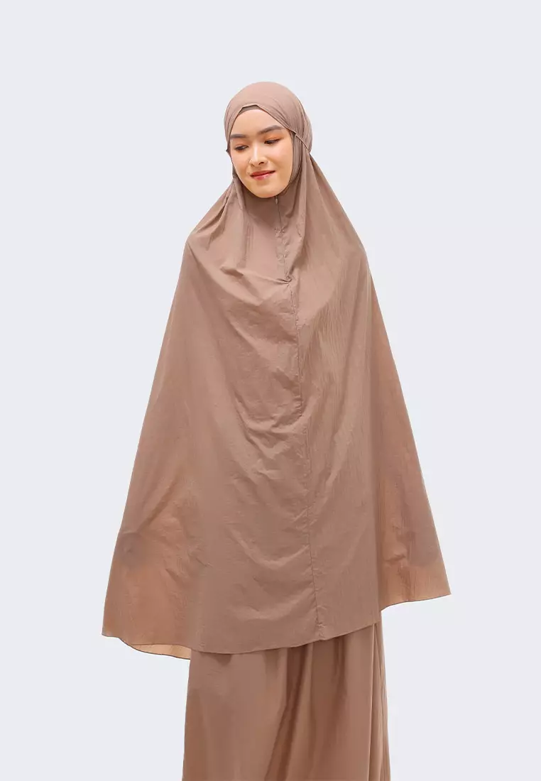 Ria Miranda Cocoa Brown Lathif Mukena Travel