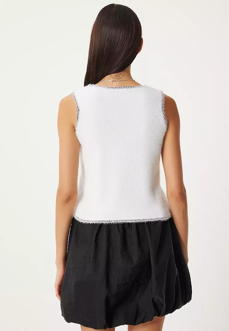 Buttoned Waistcoat with Contrast Seams
