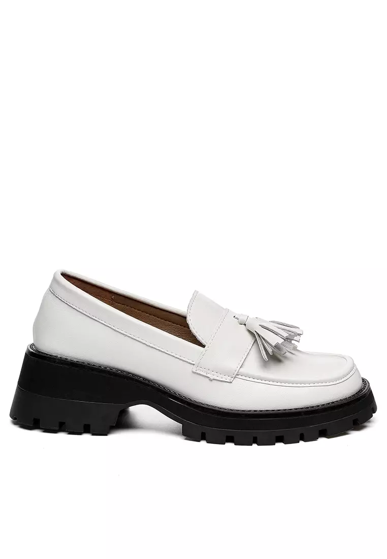 Discount on Twenty Eight Shoes  shoes - SKU: Platform Tassel Leather Loafer Th302-2