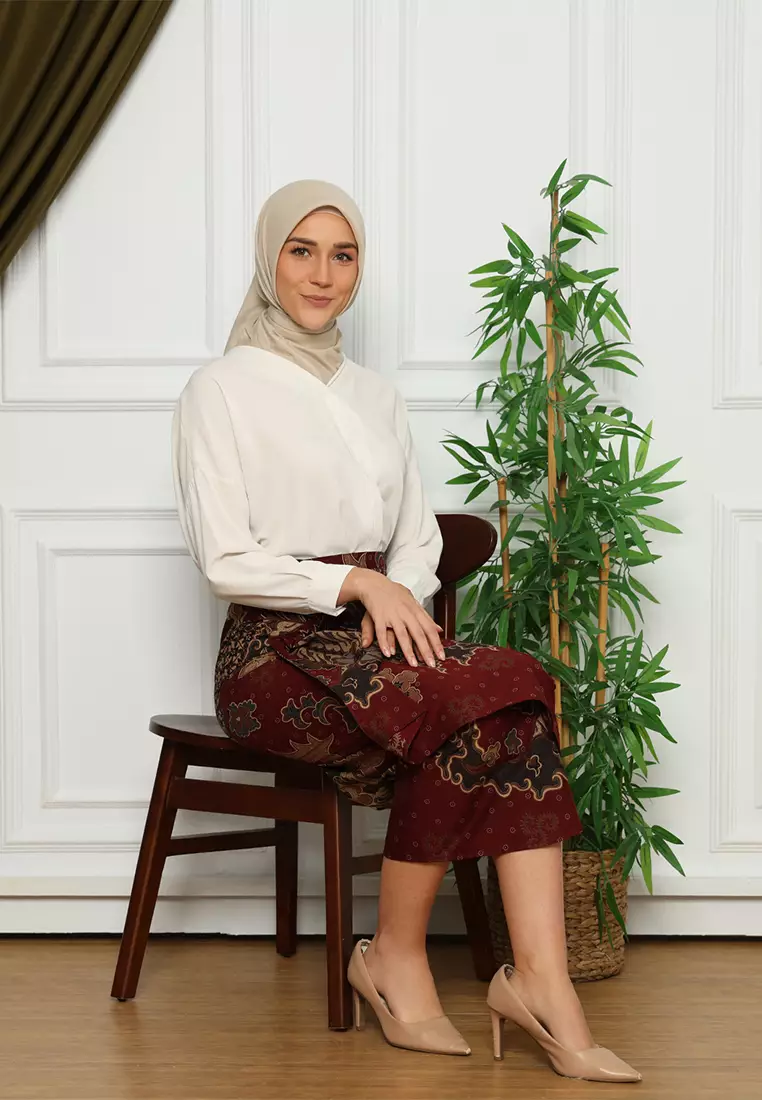 Enzy Batik Rok Lilit Ruffler Anargya - Maroon