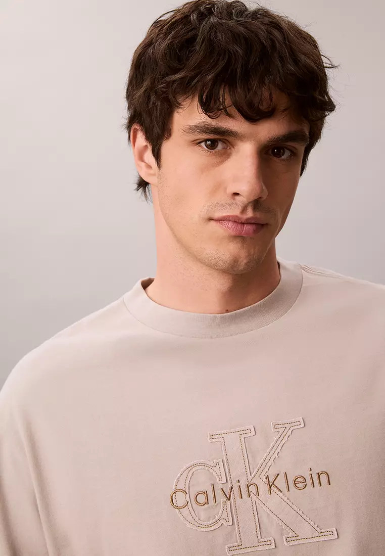 Relaxed Logo Appliqué T-Shirt - Calvin Klein Jeans