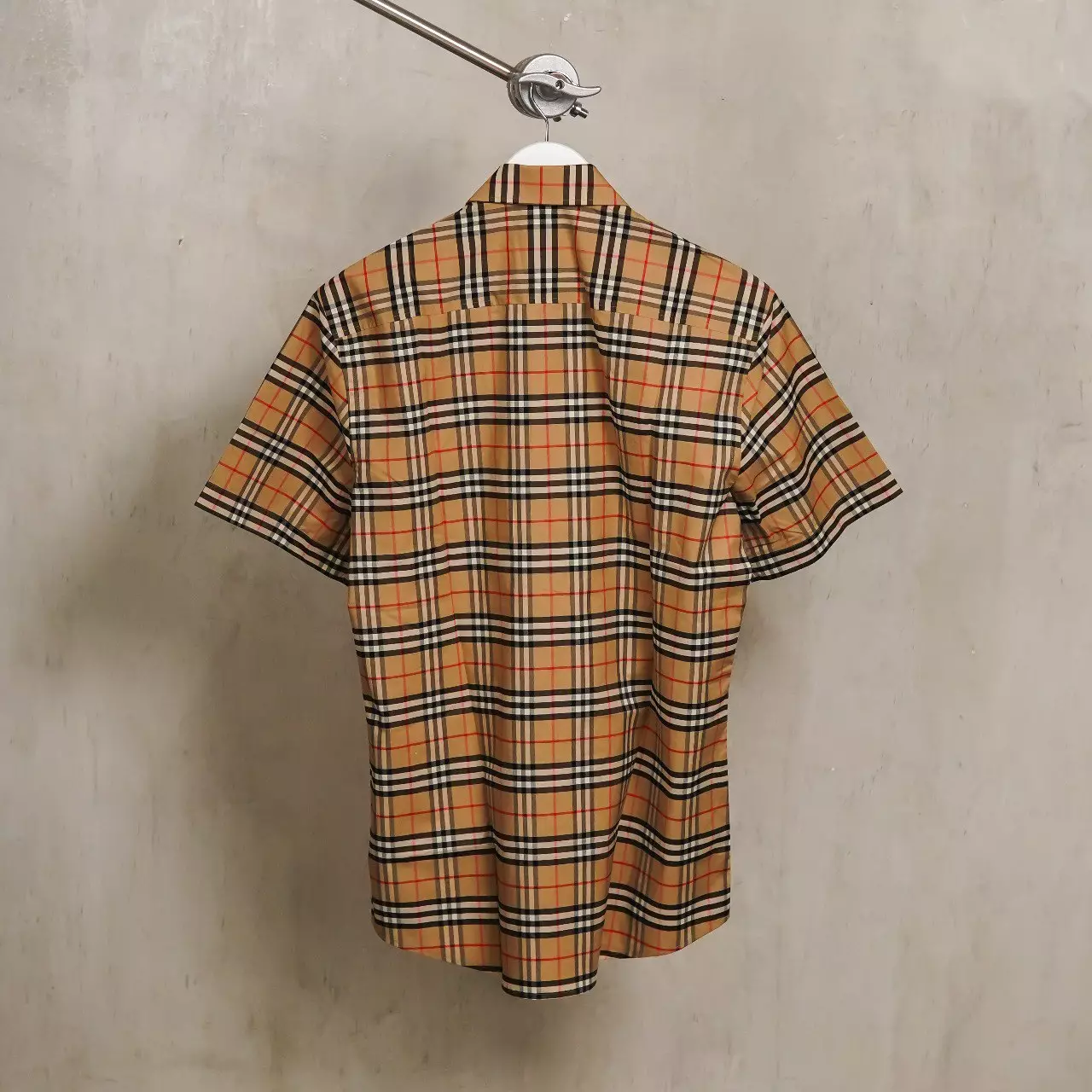 Kemeja BURBERRY SMALL CHECK CAMEL SHIRT 100% ORIGINAL