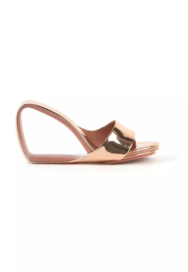 Discount on United Nude  shoes - SKU: Mobius Hi Mirror Rose Gold