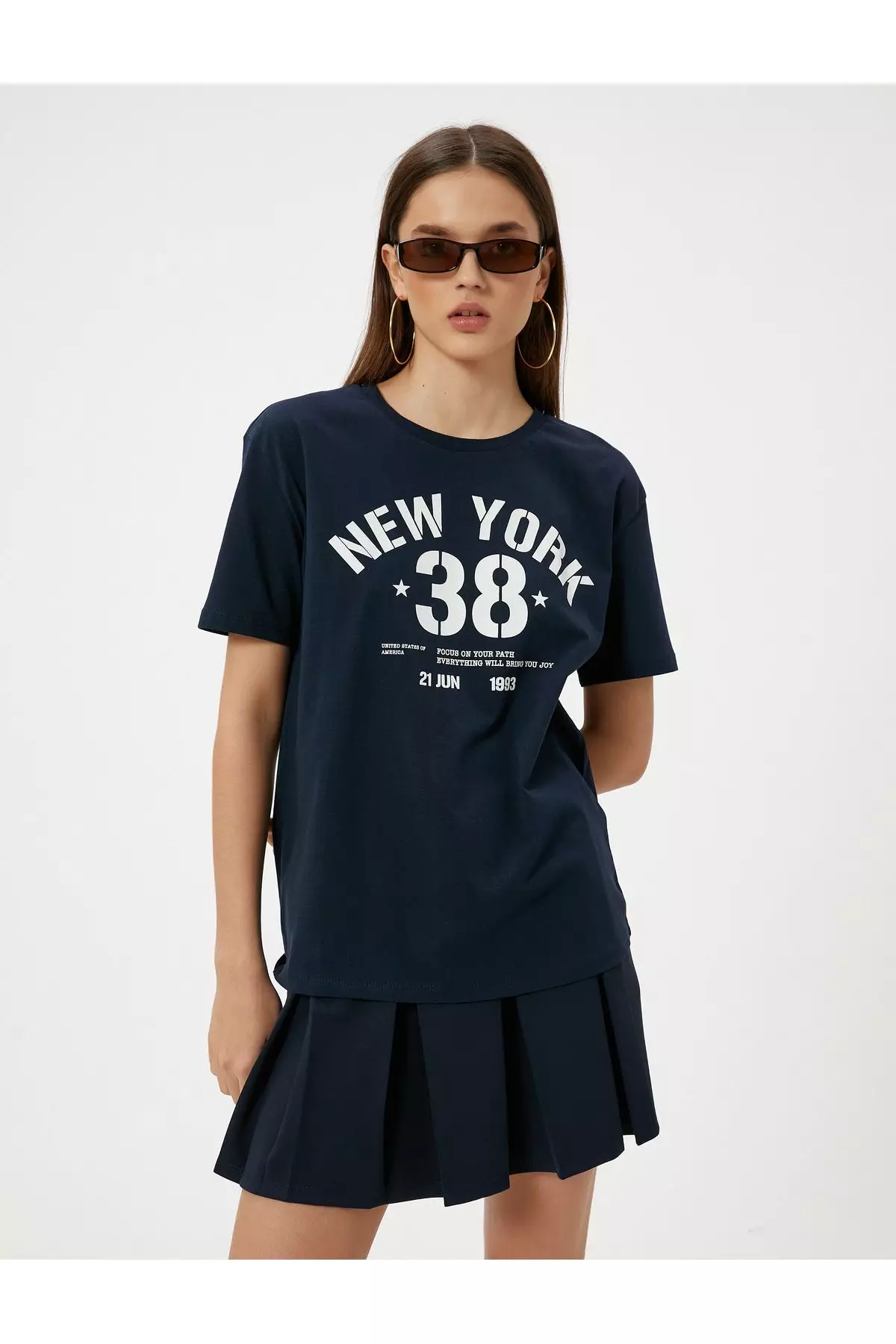 College Printed T-Shirt Comfortable Fit Short Sleeve Crew Neck Cotton