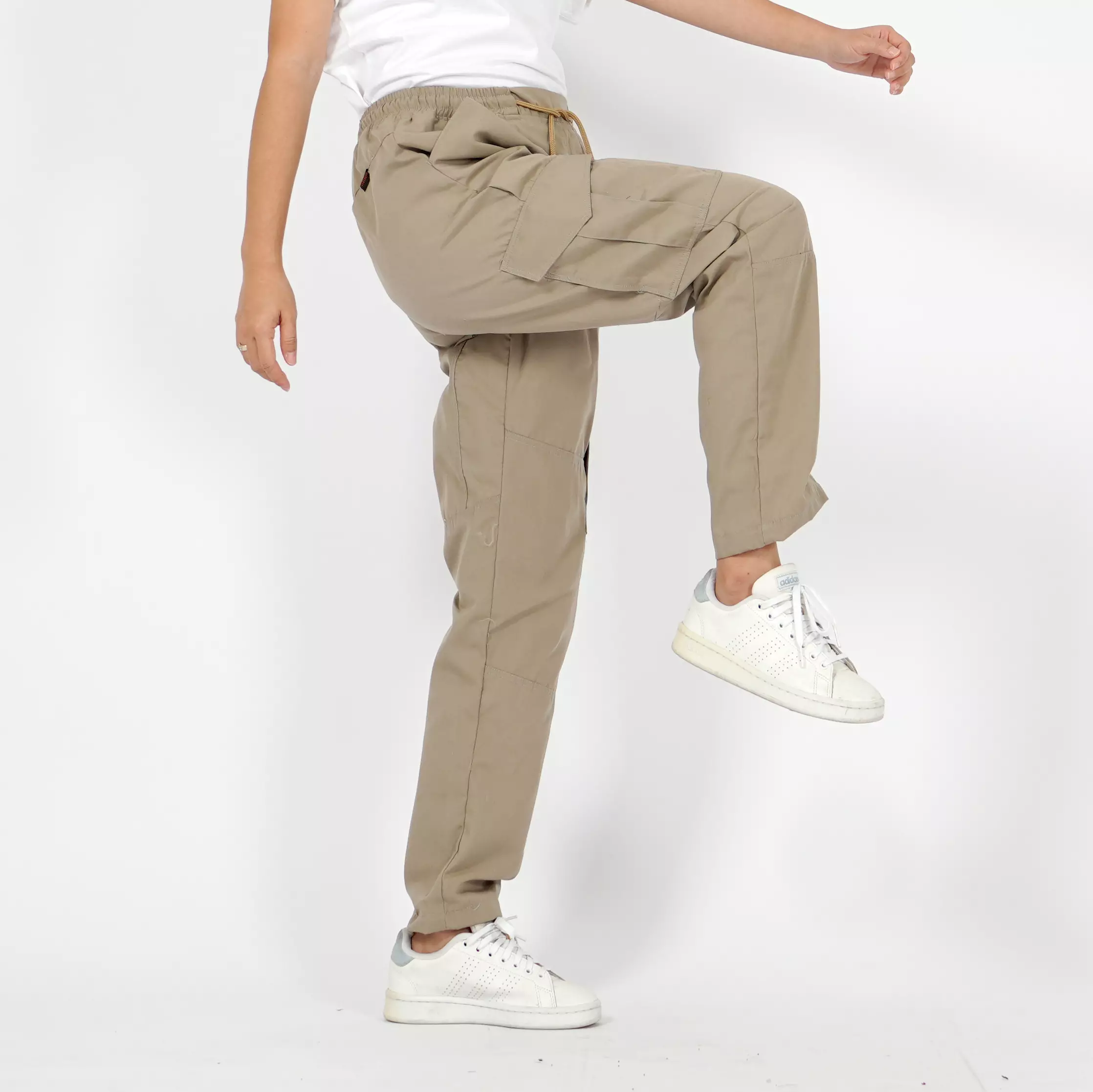 DESSY Cargo Pants Wanita Celana Cargo Earth Tone Celana Kargo Tactical Pants - BEIGE