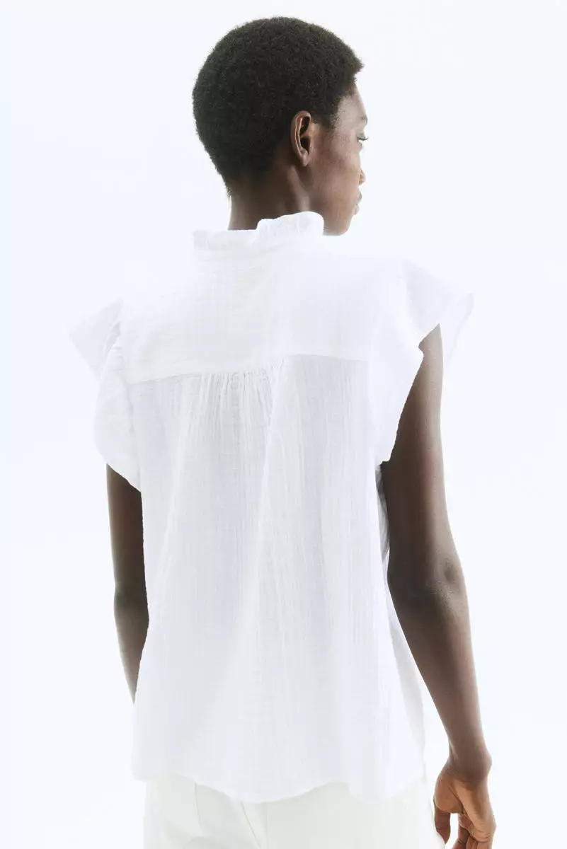 Flutter-sleeved muslin blouse